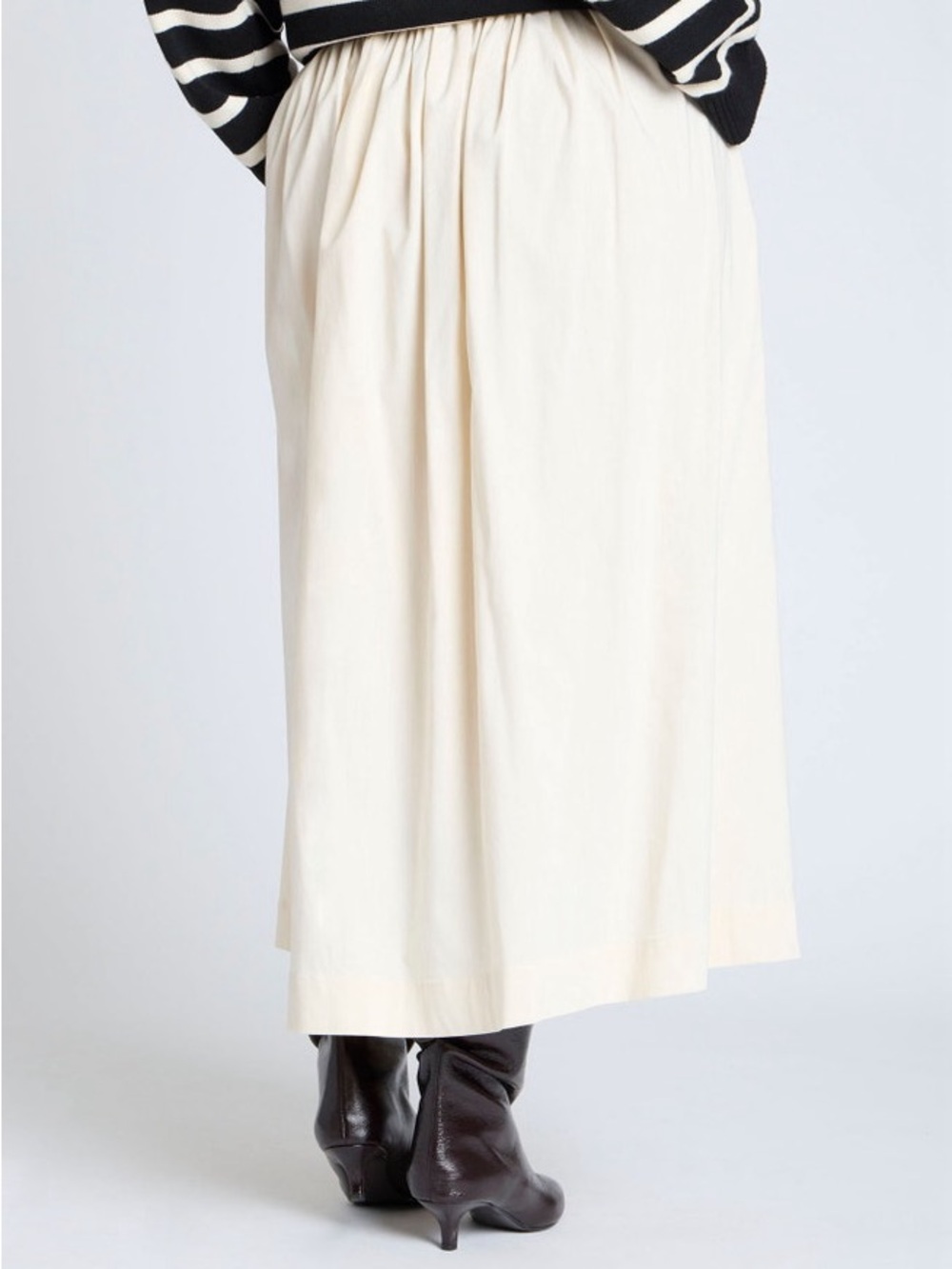 NWT Eloquii Cream Maxi Skirt with Gathered Waist size 26 - Picture 8 of 8